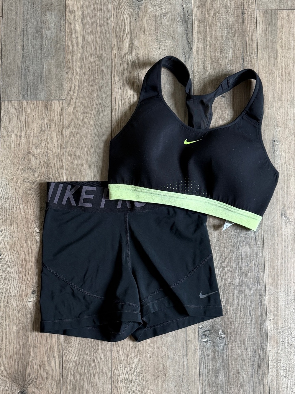 Nike Black Sports Bra & Shorts Set with Lime Accent Size Small